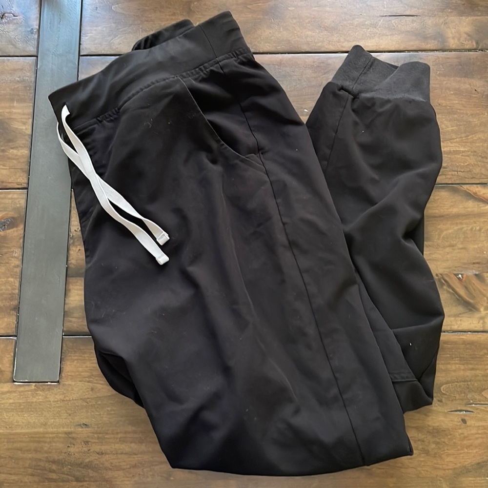 Figs Zamora Jogger scrub pants